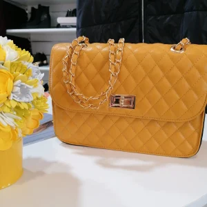 Borsa tracolla trapuntata