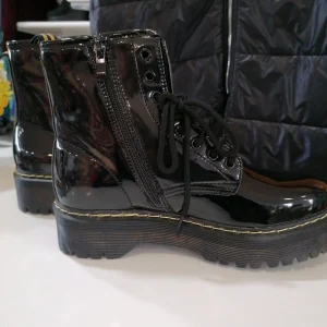 Stivali Anfibi lucido